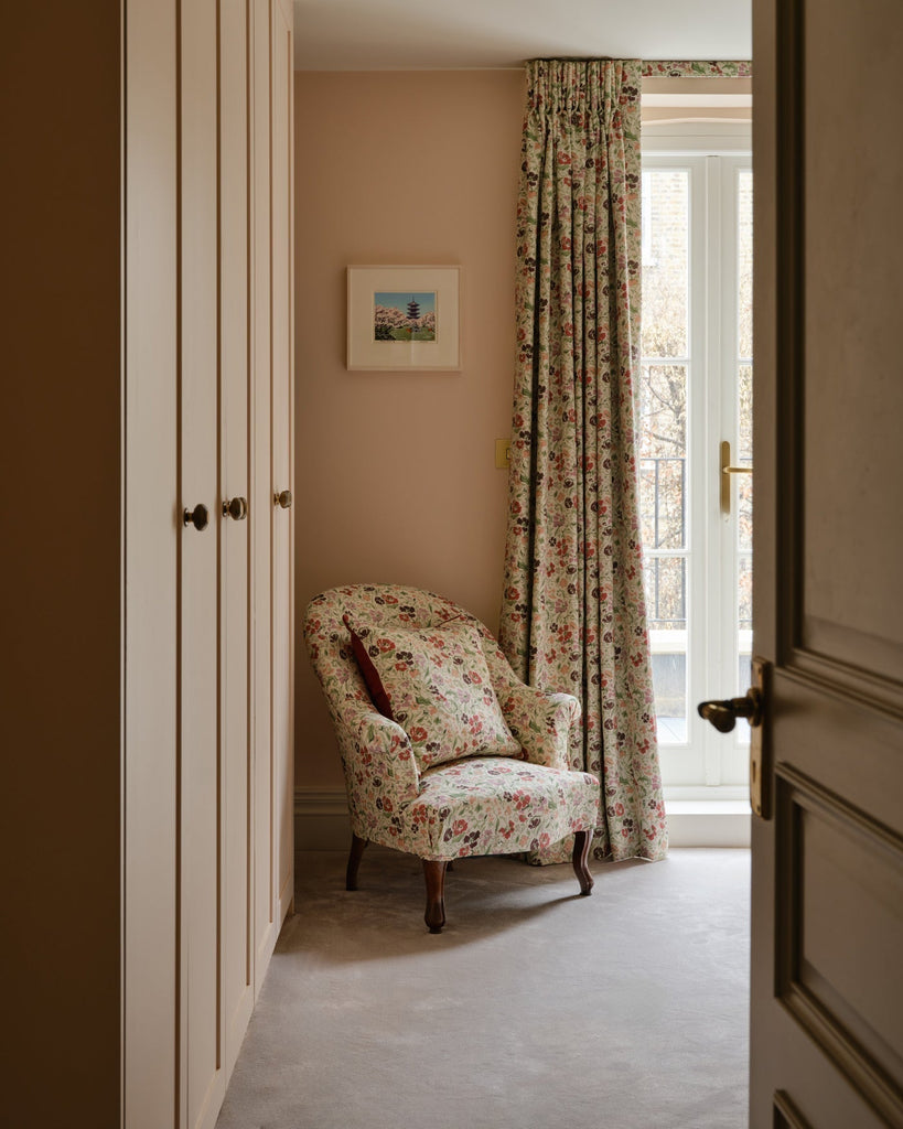 How to measure for curtains