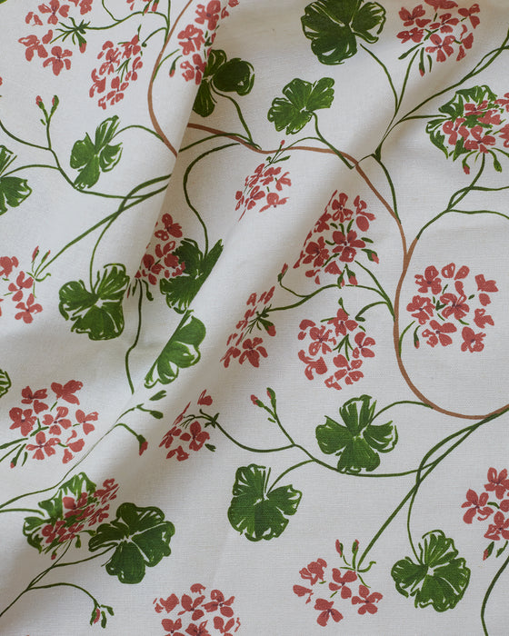 Geraniums linen